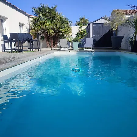 Maison Moderne Avec Piscine Chaufee Dom wakacyjny *